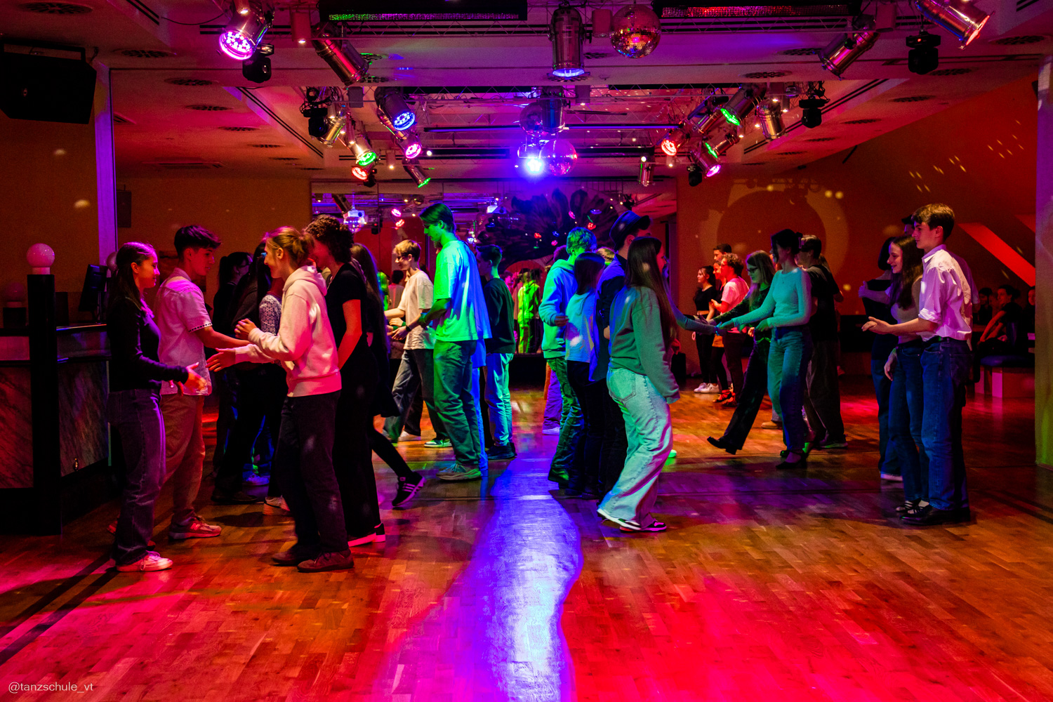 20230325 Ballcheck Tanzparty 3990